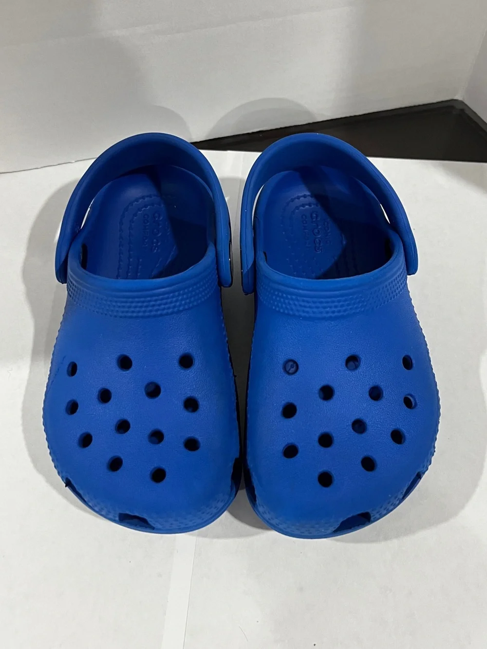 CROCS preowned royal